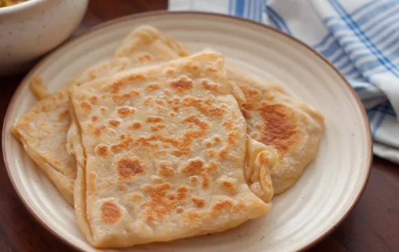 [8493] Chakra Ceylon Parotta 350g